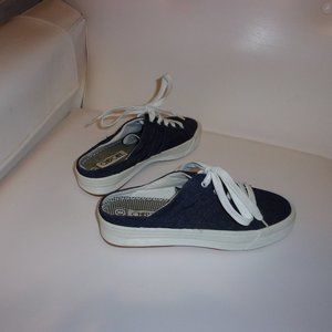 NEW CHEROKEE SLIP -ON SNEAKERS